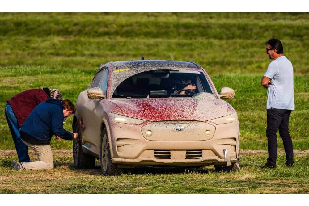 https://autogreeknews.gr/wp-content/uploads/2024/05/ford-mustang-mach-e-rally-testing-6.jpg