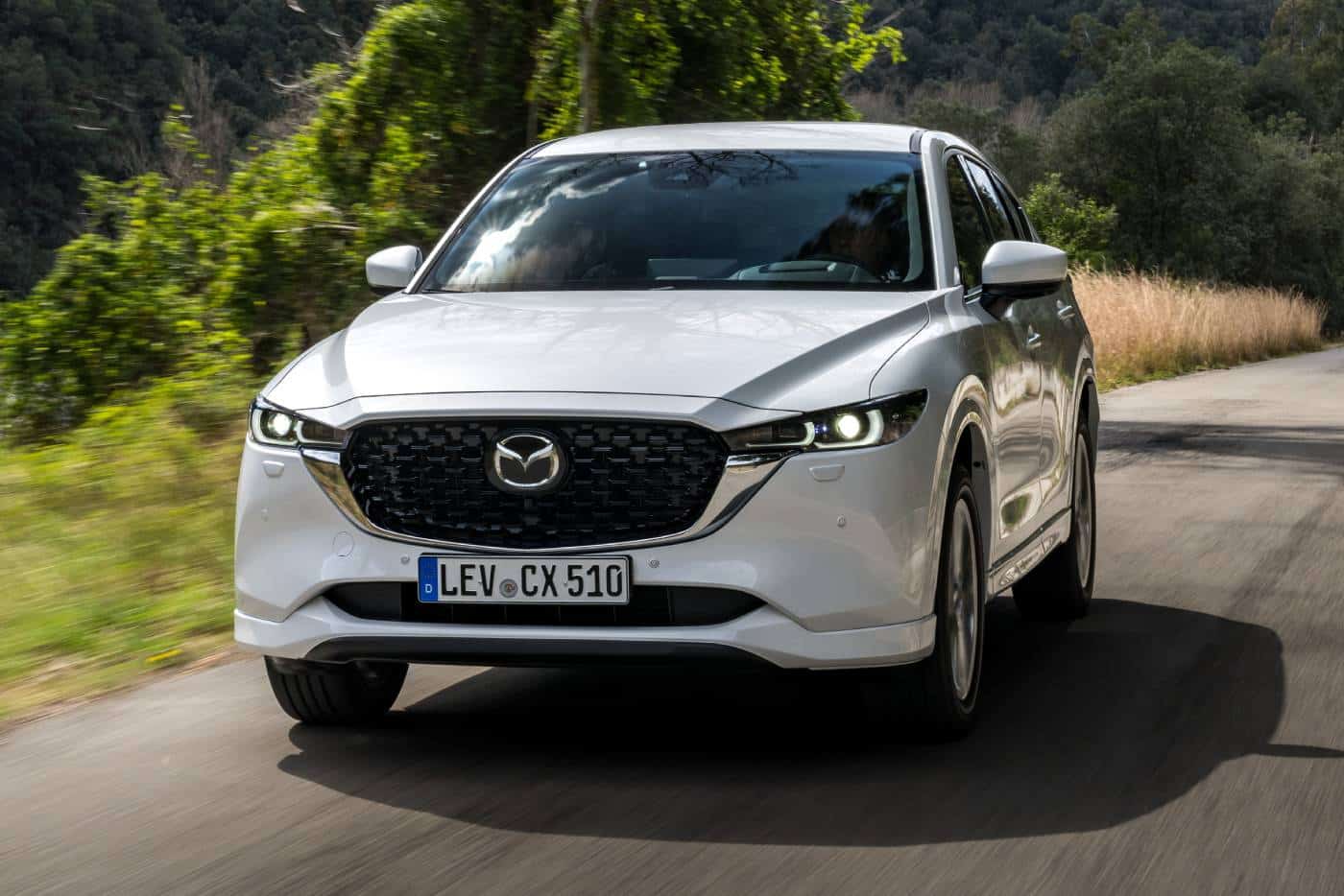 Με υβριδικά μοτέρ το νέο Mazda CX-5