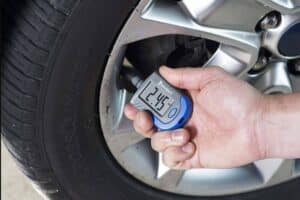 metritis piesis elastikwn