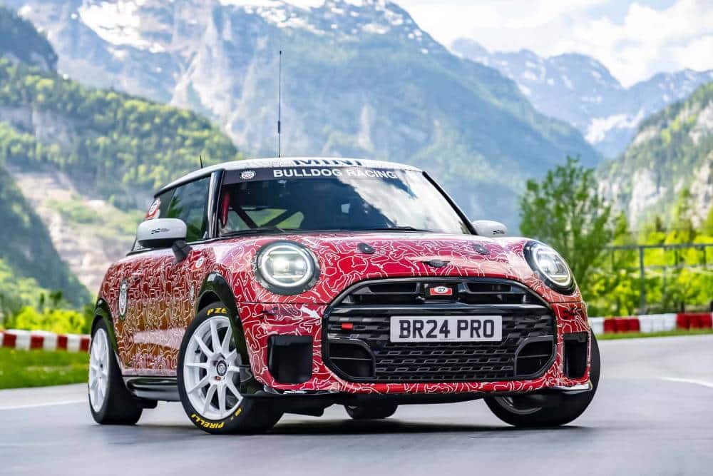 https://autogreeknews.gr/wp-content/uploads/2024/05/mini-john-cooper-works-2024-2.jpg