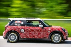 mini-john-cooper-works-2024 (4)