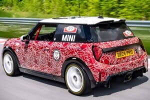 mini-john-cooper-works-2024 (7)
