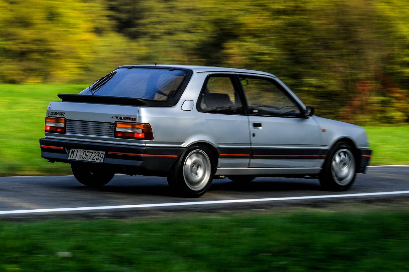 https://autogreeknews.gr/wp-content/uploads/2024/05/peugeot_309_gti_64-1.jpg