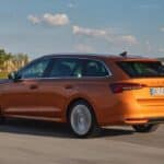 skoda-launches-refreshed-octavia-says-best-seller- (2)