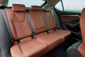 skoda-launches-refreshed-octavia-says-best-seller- (9)