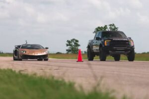 1000-hp-ford-f-150-raptor-r-races-lamborghini-aven