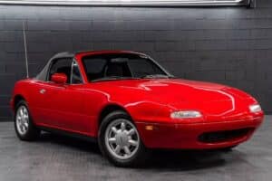 1990-Mazda-Miata-BAT-66