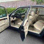 1995-Mercedes-Benz-E300-Diesel-040