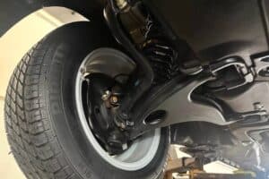 1995-Mercedes-Benz-E300-Diesel-043