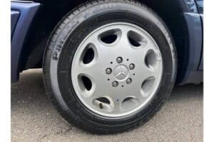 1995-Mercedes-Benz-E300-Diesel-166