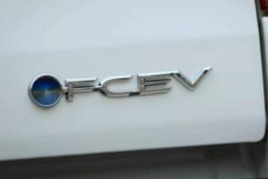 2024-toyota-hilux-fcev-prototype-35-2048×1365