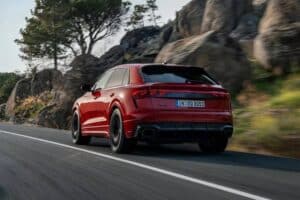 2025-Audi-RS-Q8-33