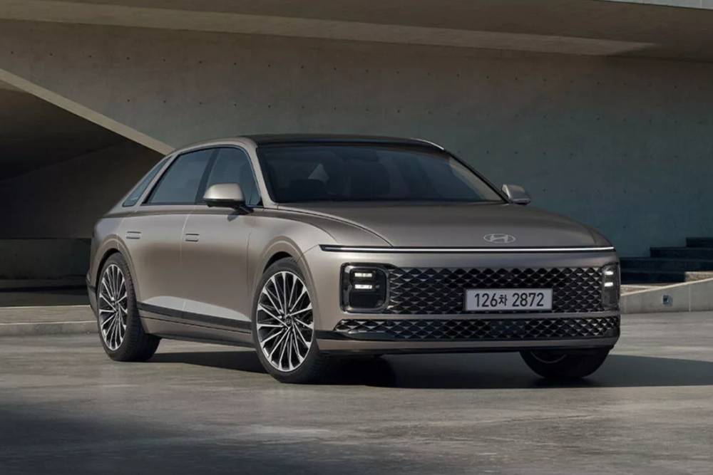 https://autogreeknews.gr/wp-content/uploads/2024/06/2025-Hyundai-Grandeur-4-2048x780-1.jpg