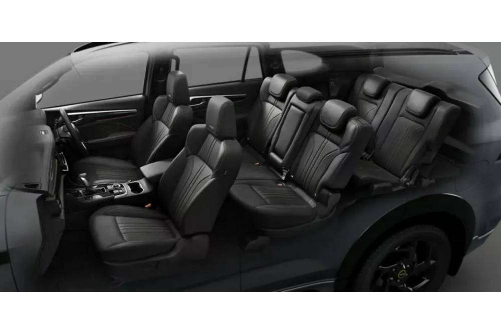 https://autogreeknews.gr/wp-content/uploads/2024/06/2025-Isuzu-MU-X-RS-Interior-8-2048x878-1.jpg