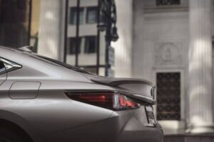 2025-Lexus-ES-626-9