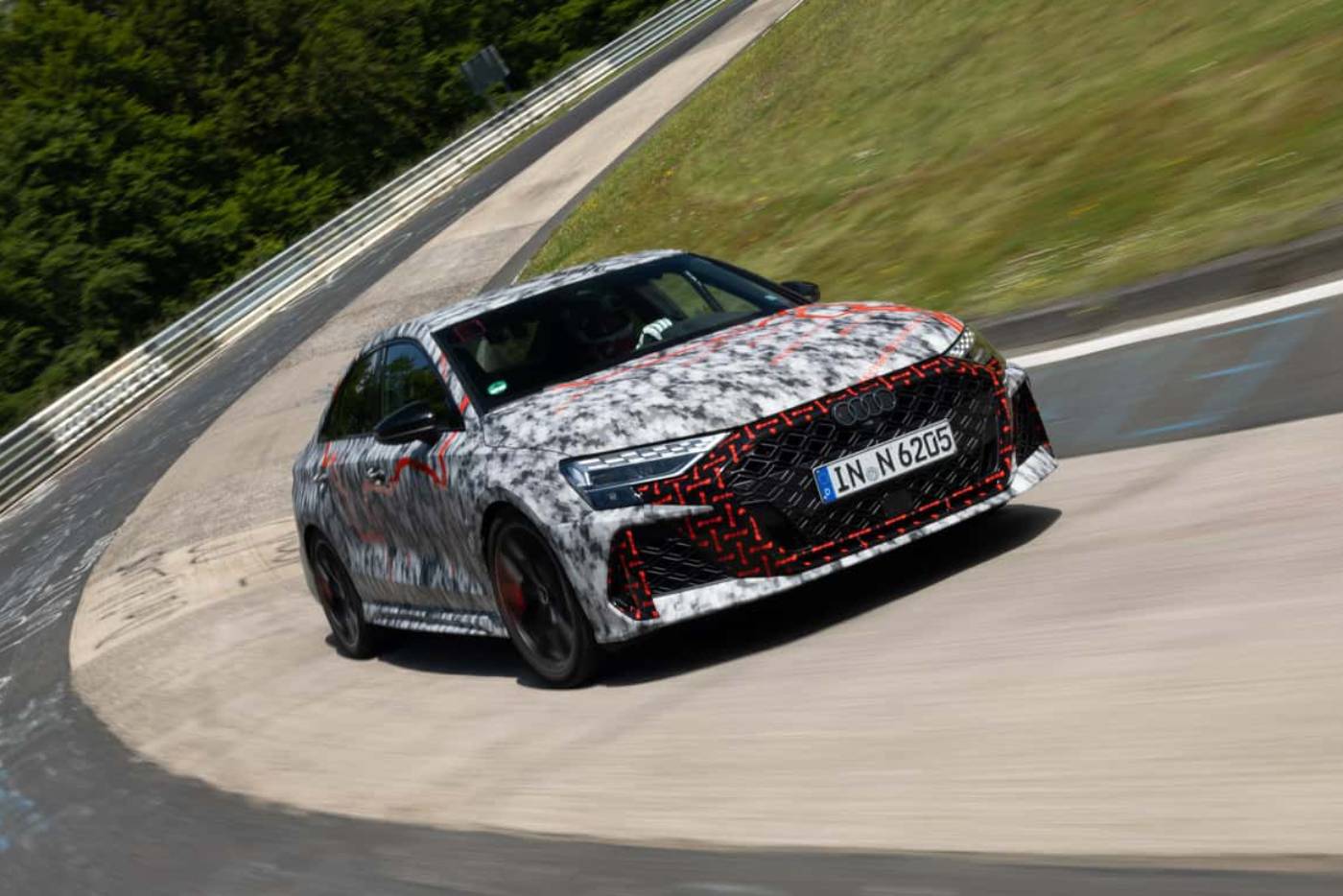 Το Audi RS 3 ξέρανε τη BMW M2 στο Nurburgring