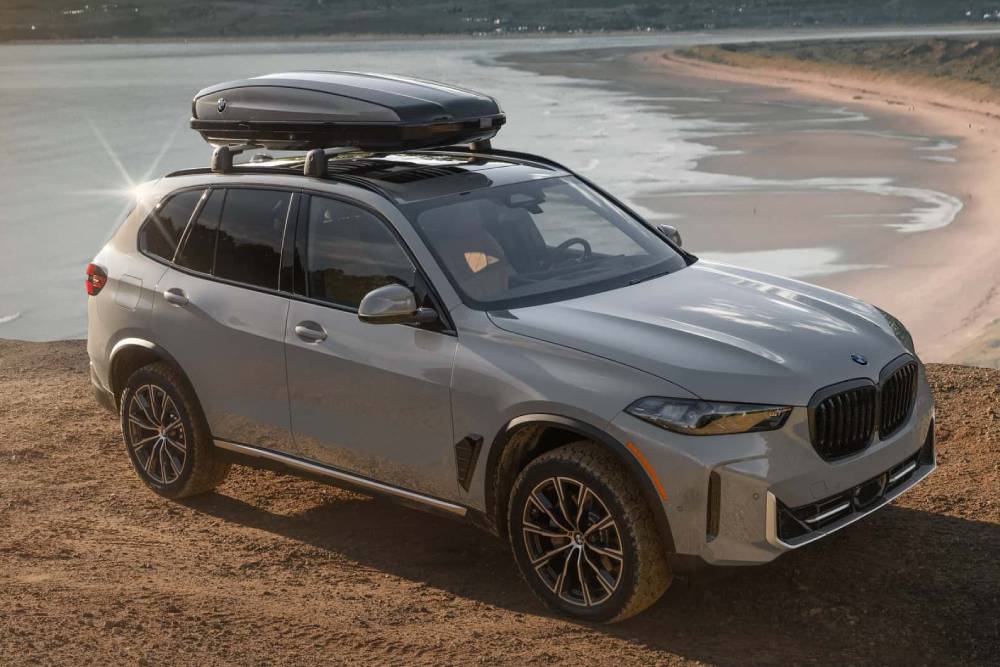 https://autogreeknews.gr/wp-content/uploads/2024/06/2025-bmw-x5-silver-anniversary-edition-5.jpg