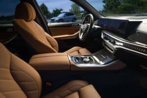 2025-bmw-x5-silver-anniversary-edition (6)