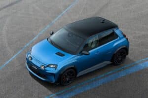 Alpine-A290-00001-2048×1237