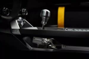 Aston-Martin-Valiant-11