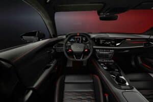 Audi-RS-e-tron-GT-(6)