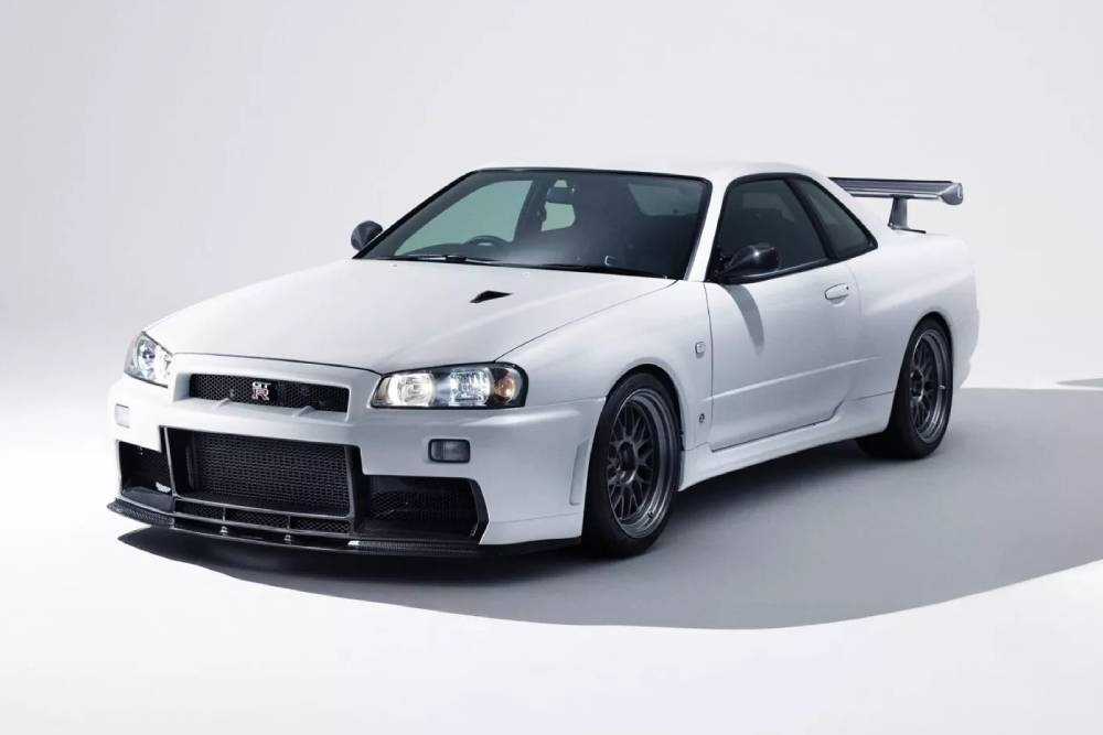 https://autogreeknews.gr/wp-content/uploads/2024/06/BBL-R34-Nissan-Skyline-GT-R-1-2048x1367-1.jpg