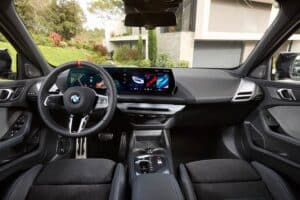 BMW-1-Series-2024-(11)