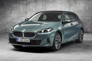 BMW-1-Series-2024-(15)