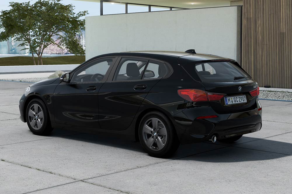 https://autogreeknews.gr/wp-content/uploads/2024/06/BMW-116i-black-2.jpg