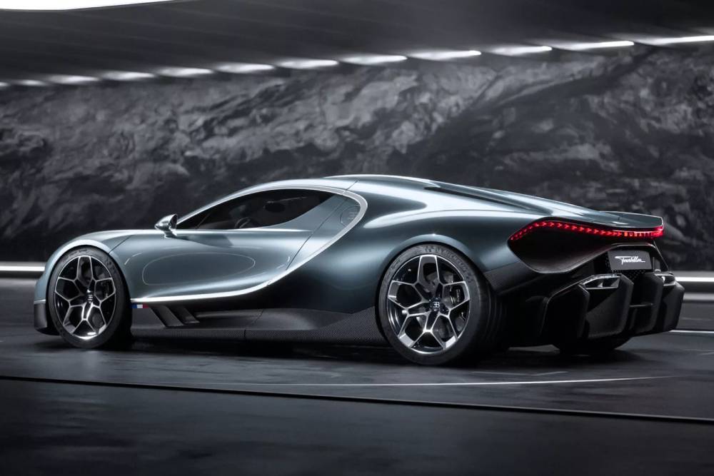 https://autogreeknews.gr/wp-content/uploads/2024/06/Bugatti-Tourbillon-00006-2048x1214-1.jpg