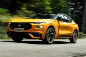 Ford-Mondeo-Sport-Ford-Evos-China-10-2048×1366