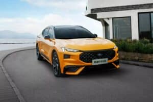 Ford-Mondeo-Sport-Ford-Evos-China-4-2048×1365