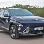 Hyundai-Kona-2023-kinisi