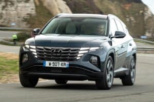 Hyundai-Tucson-strofi