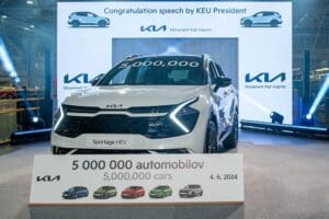 KIA-SLOVAKIA-HITS-FIVE-MILLION