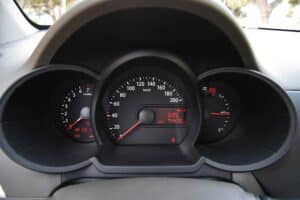 Kia-Picanto-2012-(3)