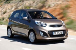 Kia-Picanto-2012-(7)