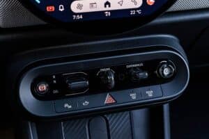 MINI-Cooper-S-2024-(4)