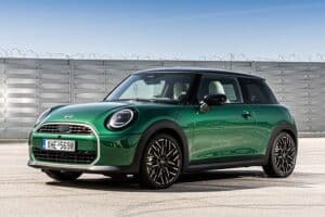 MINI-Cooper-S-2024-(7)