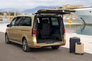 Mercedes-V-Class-(4)