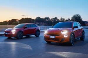 NeuerFiat600ElektroLaPrimaundneuerFiat600ElektroRED (1)