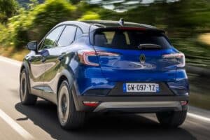 New-Renault-Captur-E-Tech-full-hybrid-145—Esprit-Alpine-Iron-Blue