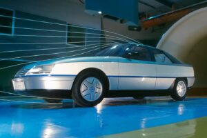 Der Opel Tech 1 im Windkanal