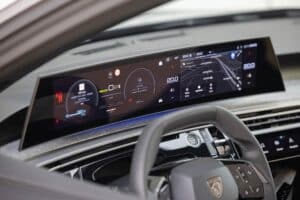 PEUGEOT-3008-2024-(13)