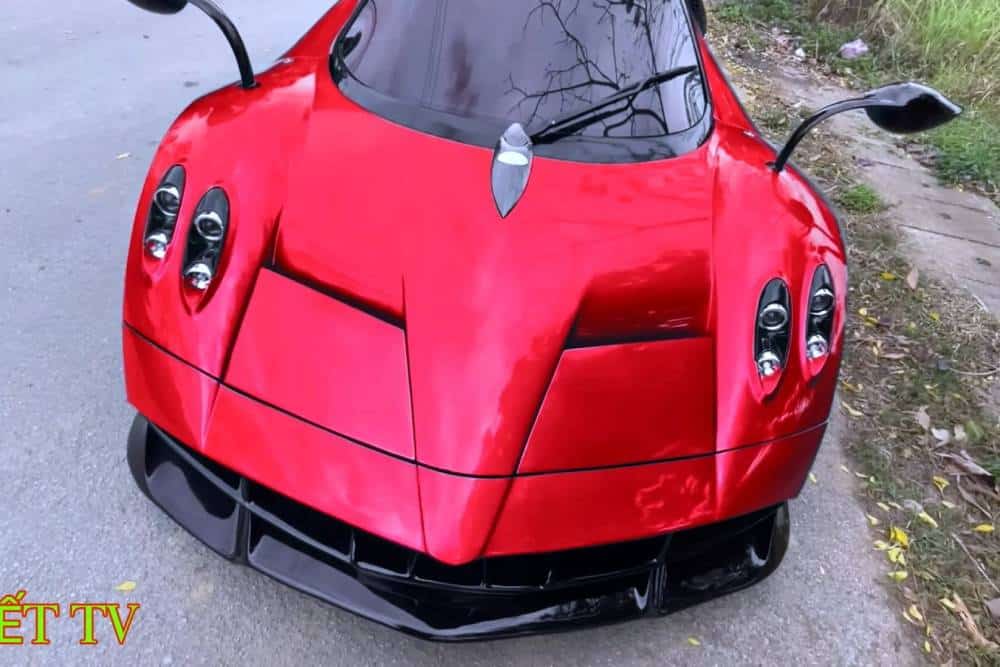 https://autogreeknews.gr/wp-content/uploads/2024/06/Pagani-Replica-Daewoo12-2048x1152-1.jpg