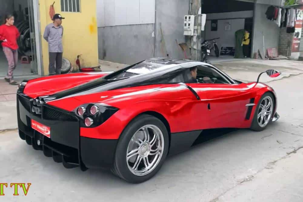 https://autogreeknews.gr/wp-content/uploads/2024/06/Pagani-Replica-Daewoo6-2048x1152-1.jpg
