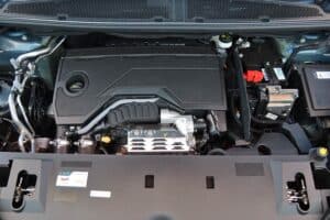 Peugeot-3008-1.2-Hybrid-2024-(14)