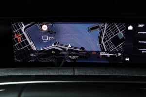 Peugeot-3008-1.2-Hybrid-2024-(28)