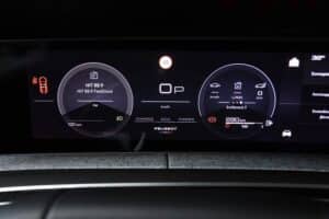 Peugeot-3008-1.2-Hybrid-2024-(30)