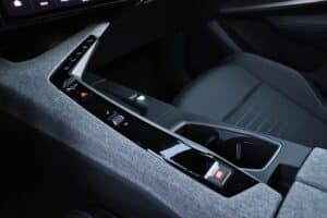 Peugeot-3008-1.2-Hybrid-2024-(32)